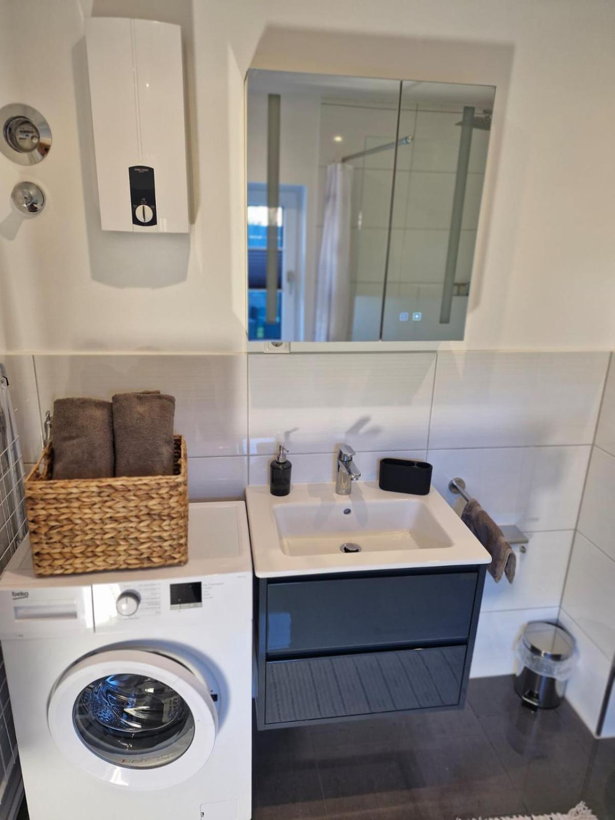 Gaestehaus In Rath-heumar Apartamento *